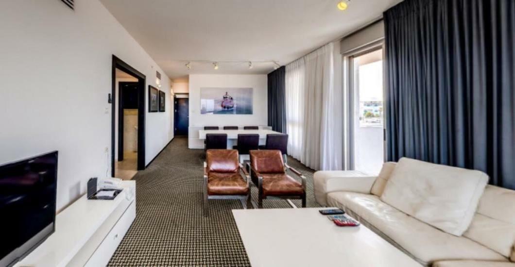 Beach Luxury Apartments And Suites Тел Авив Екстериор снимка